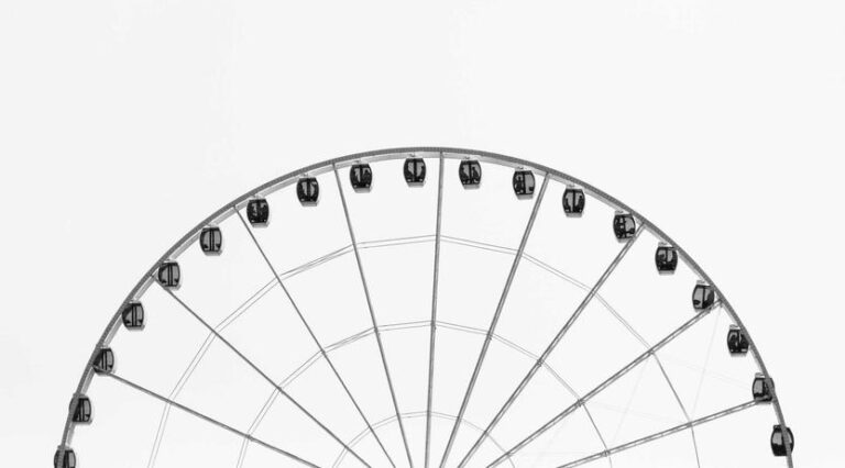 Farmers Market Brings Fresh Produce to Food Desert